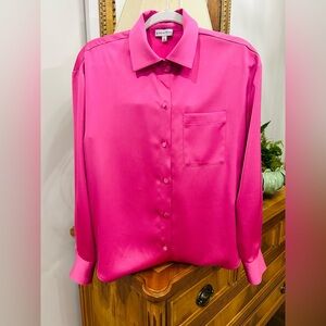 Gianni Bini Fuchsia Blouse